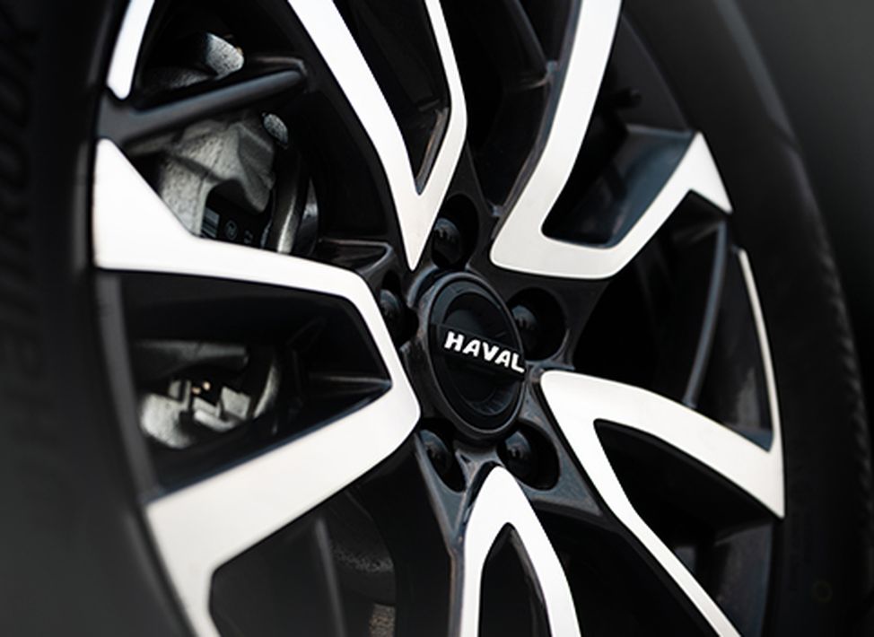 Haval H6 Exterior - Elevate Your Presence on the Road | GWM