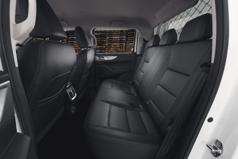 The rear seats found in the GWM Ute Cannon CC