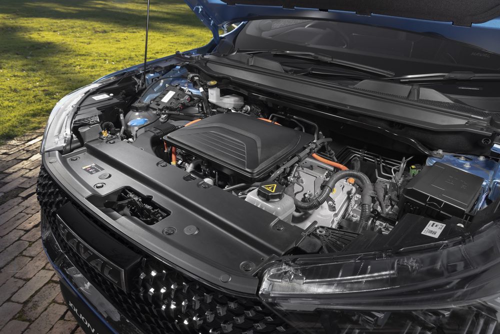 GWM Haval Jolion with the bonnet open to showcase the engine